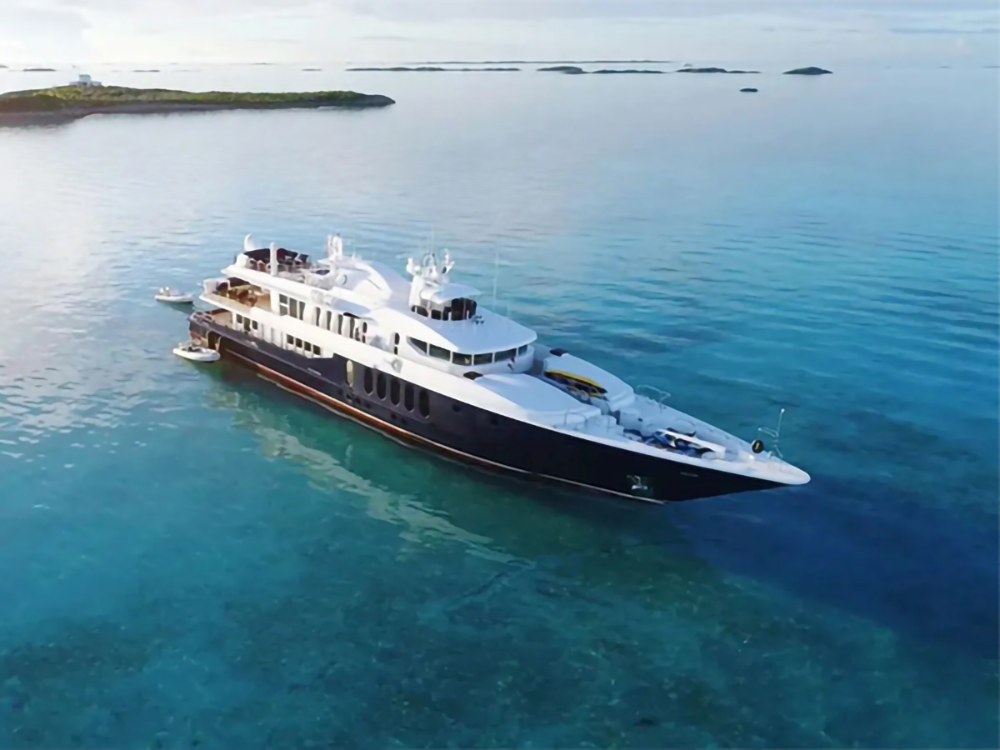 164' Oceanfast - She's a 10 - SOLD