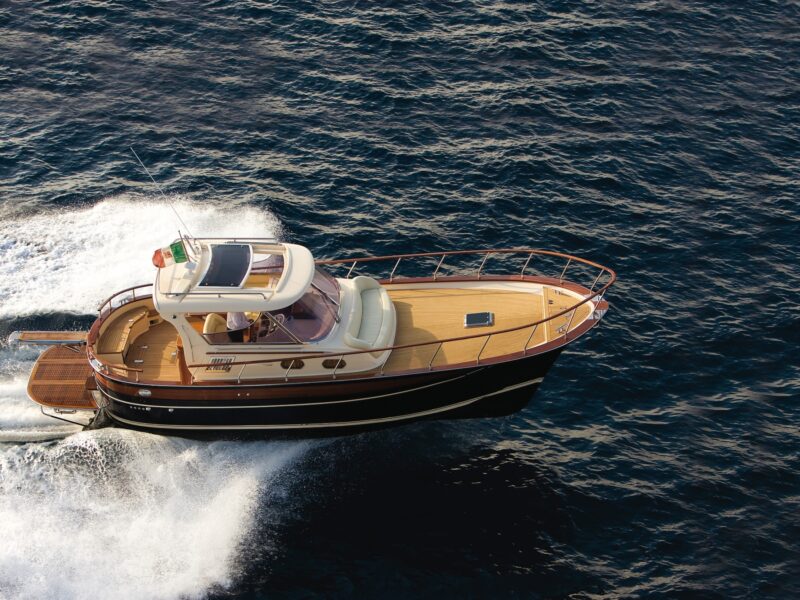 Fratelli Aprea — Italian-built classic dayboats since 1890