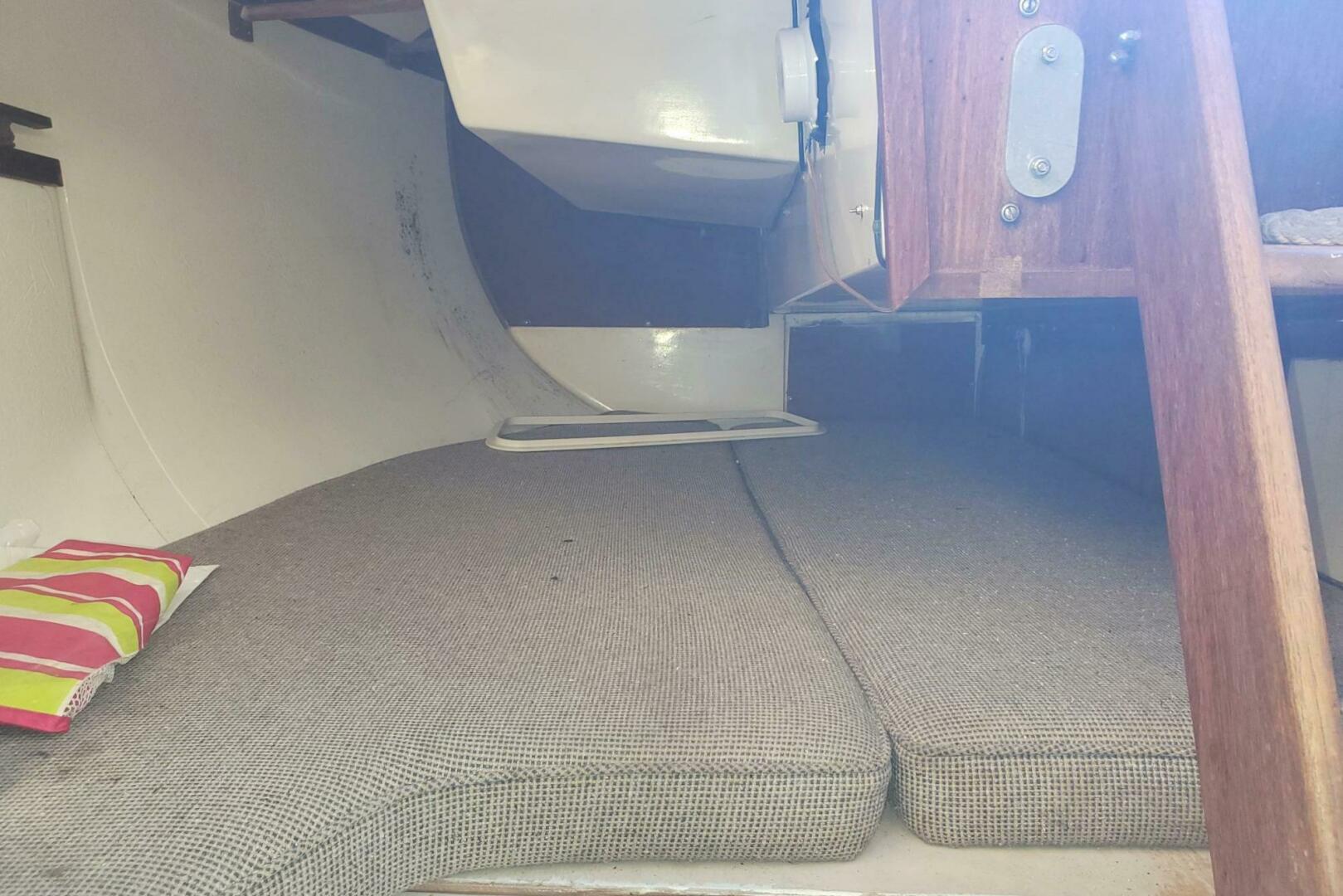 1975 Catalina 30