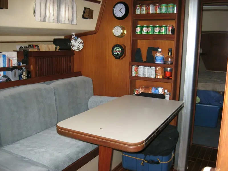 1990 Island Packet