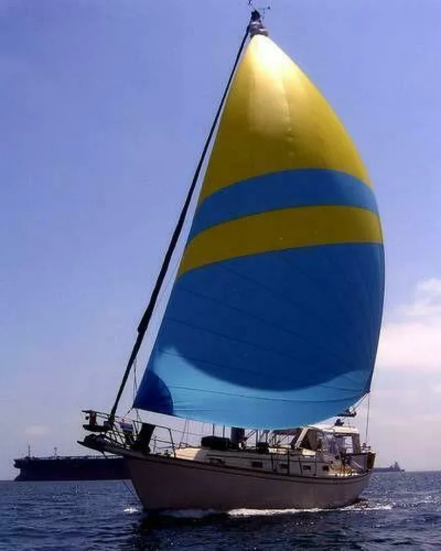 1990 Island Packet