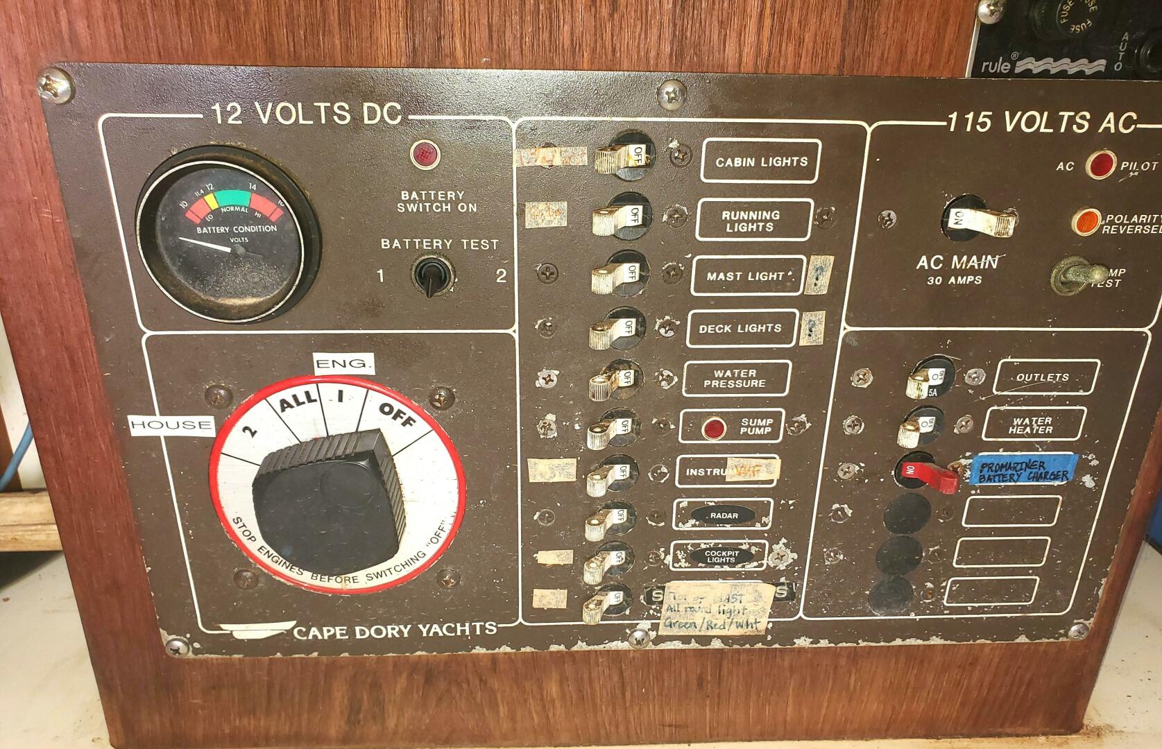 1987 Cape Dory 330