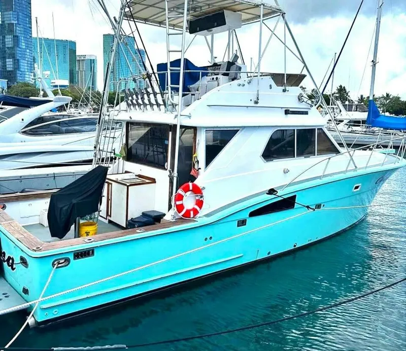 1986 Chris-Craft 422 COMMANDER