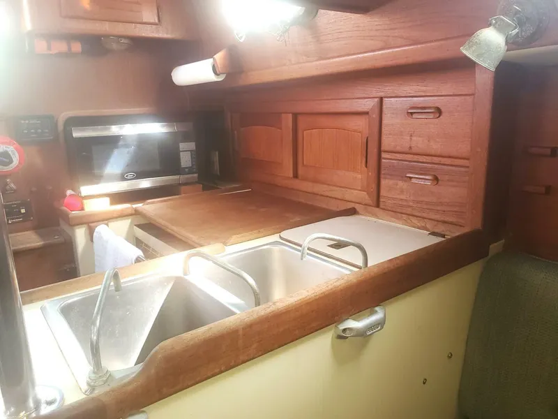 1990 Pacific Seacraft Crealock