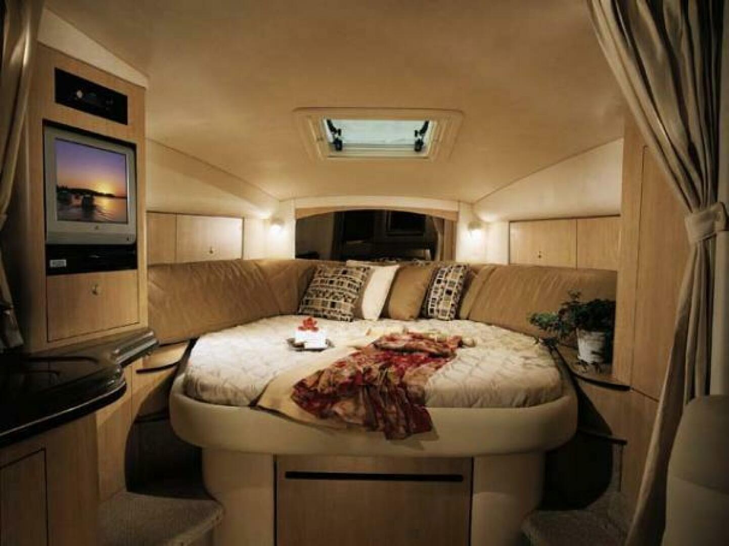 2006 Sea Ray 320 Sundancer