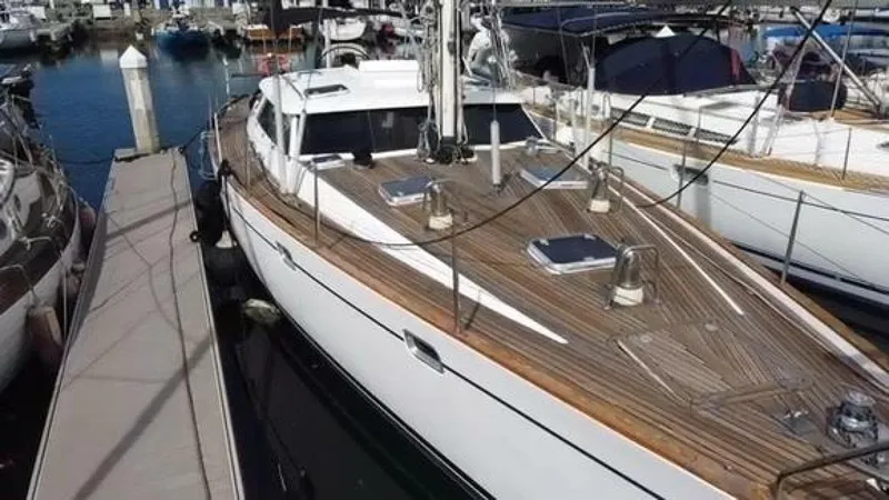 2000 Farr Pilothouse