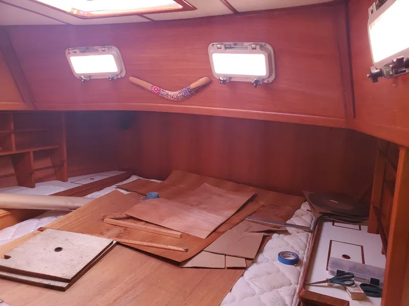 1987 Celestial Center Cockpit