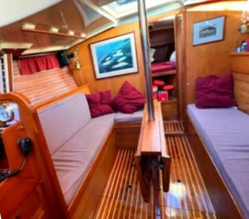 1977 Wauquiez Amphora Ketch