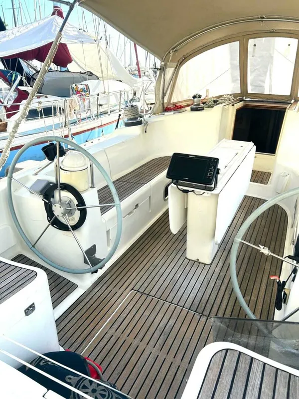 2000 Jeanneau Sun Odyssey