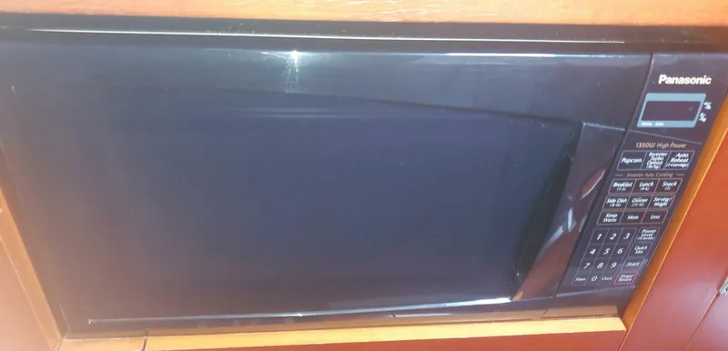 2003 Beneteau Center Cockpit