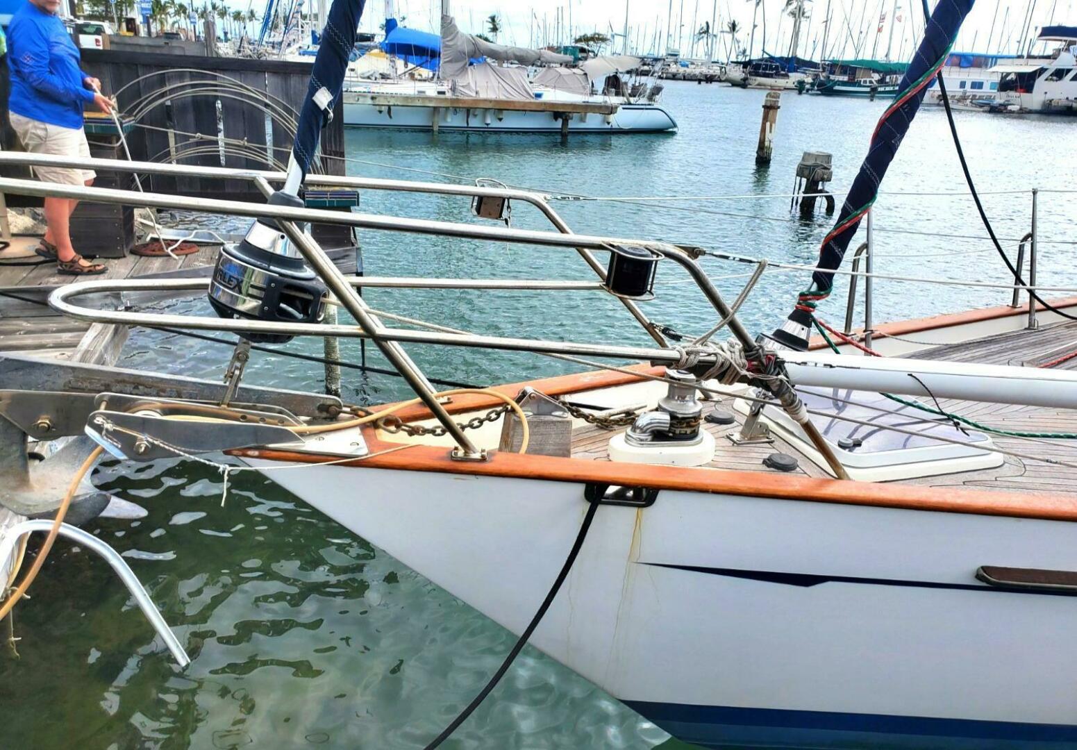 1997 Tayana 52