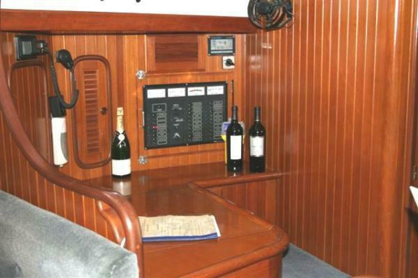 1997 Tayana 52