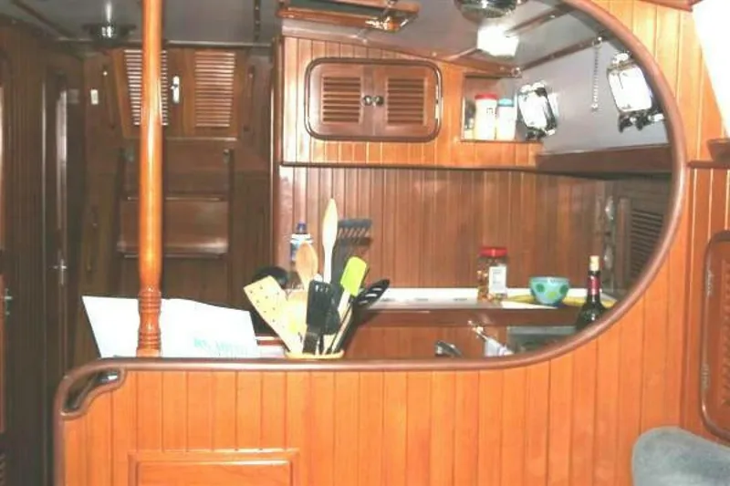 1997 Tayana 52