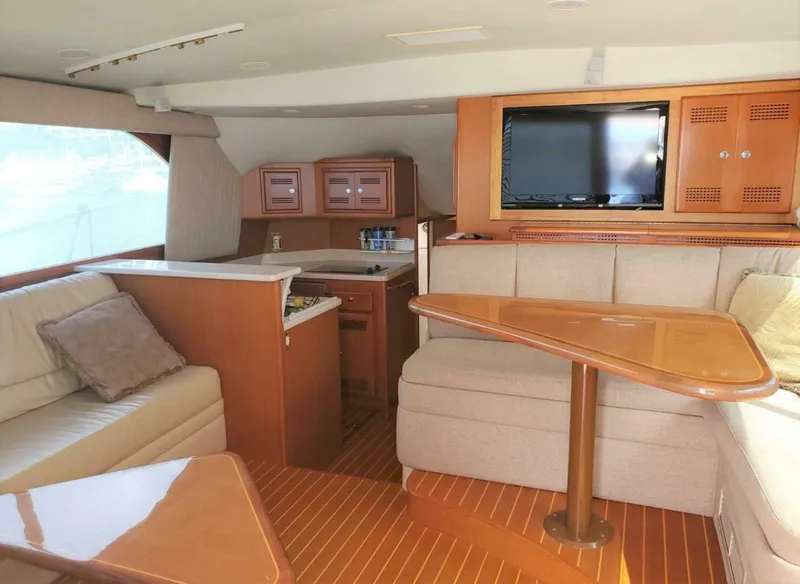 2003 Cabo Flybridge Sportfish