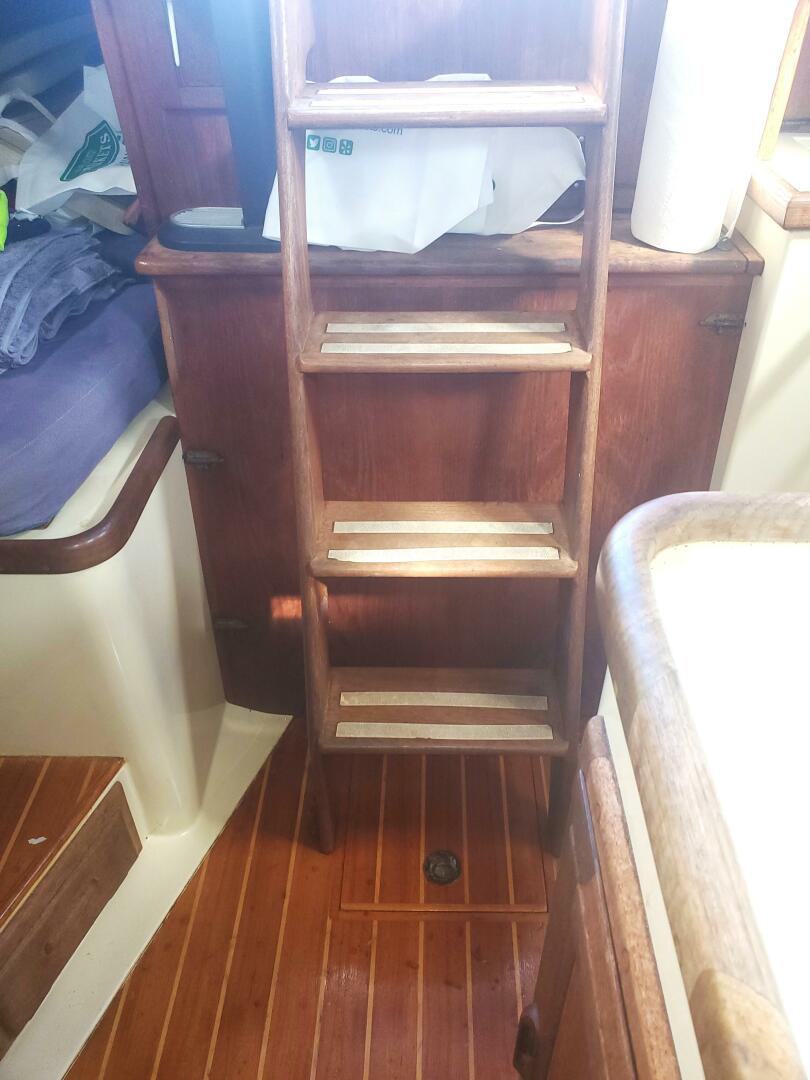 1989 Pacific Seacraft Cutter