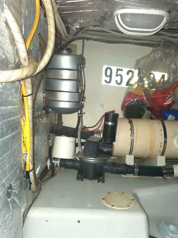 1989 Rampage R 401 SF SPORTFISHER