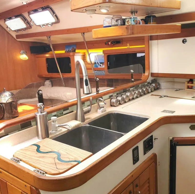 1997 Catalina 400
