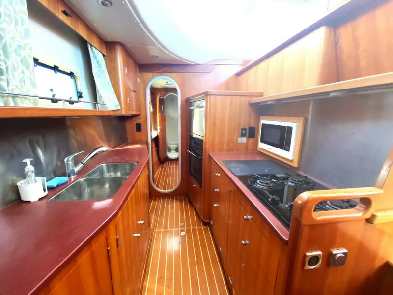 2006 PDQ Antares
