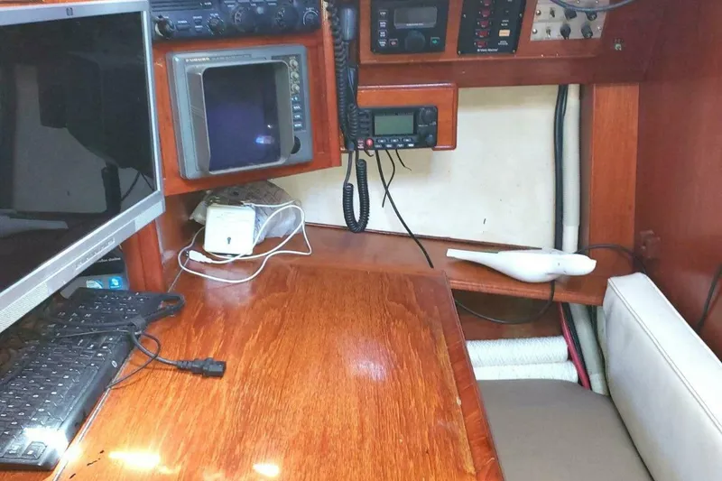 1982 Endeavour 43 CC