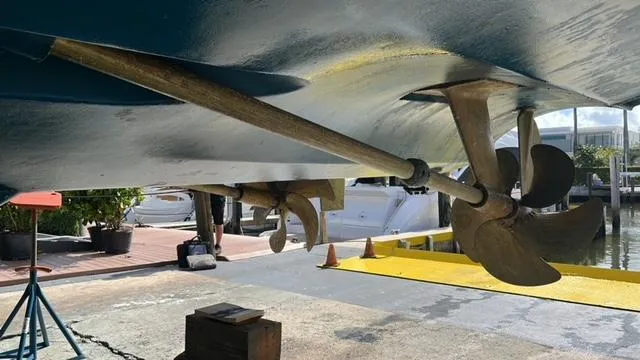 2007 Riviera Sport Fisherman