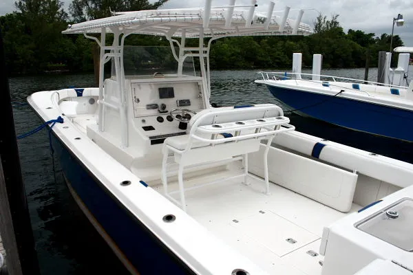 2002 SeaVee 340B Open