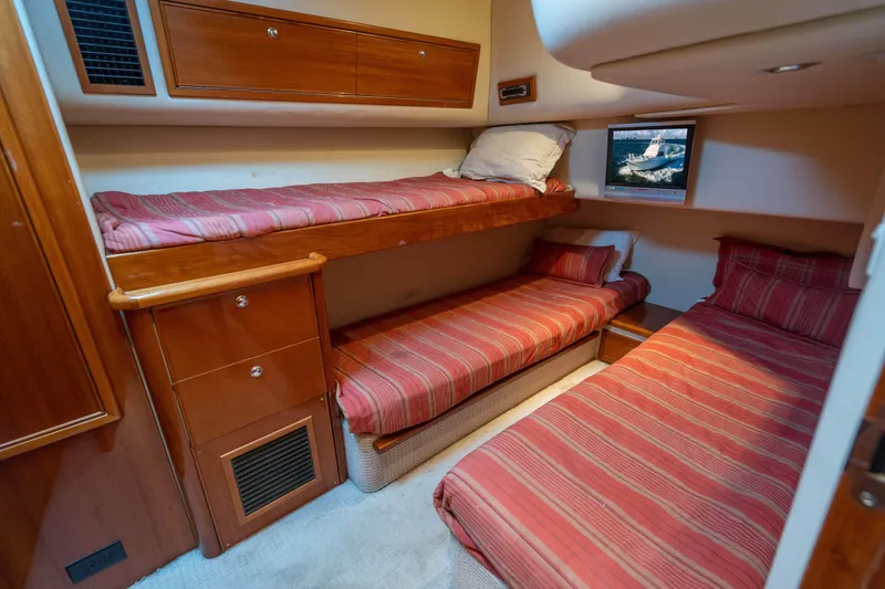 2007 Riviera 42' Flybridge Motoryacht