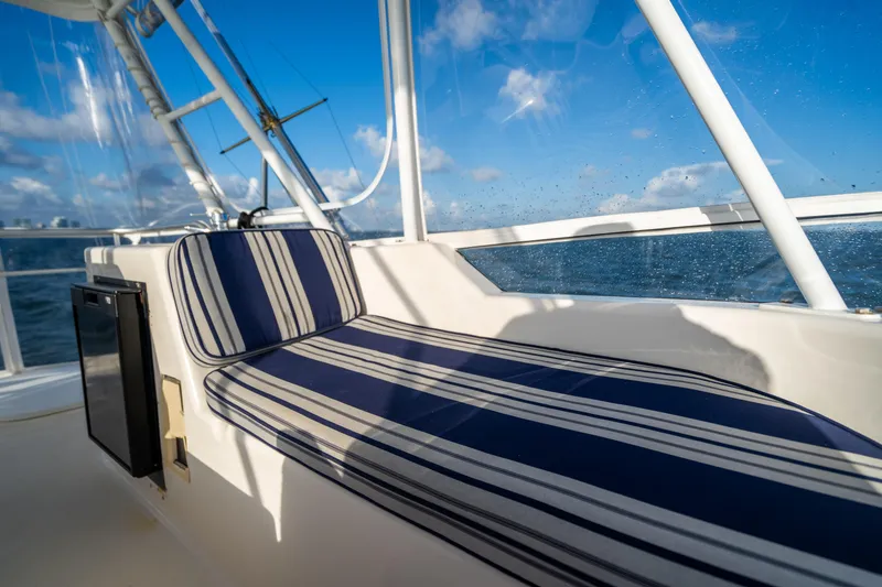 2007 Riviera 42' Flybridge Motoryacht