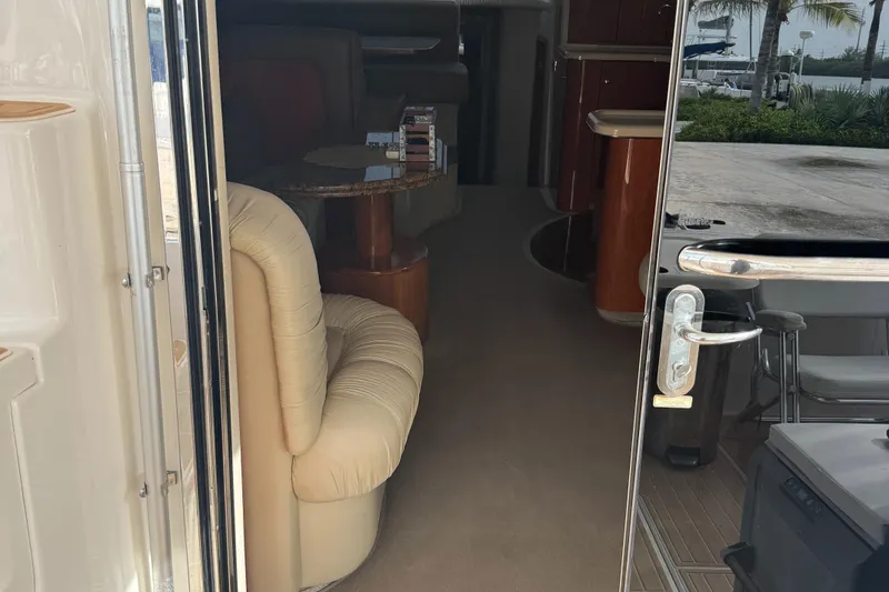 2001 Sea Ray 480 Sedan Bridge