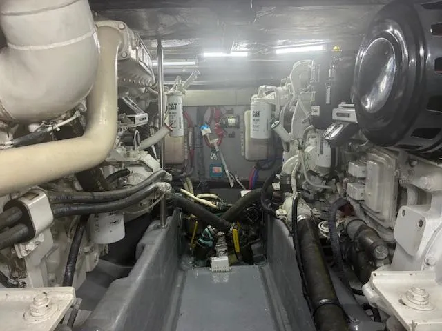 2001 Sea Ray 480 Sedan Bridge