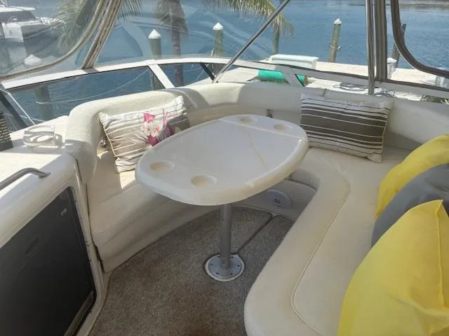 2001 Sea Ray 480 Sedan Bridge