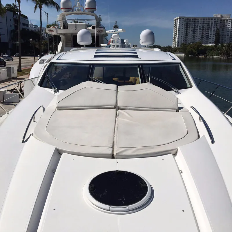 2006 Sunseeker Predator 4-room CATs
