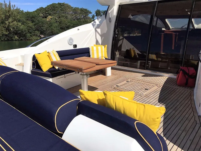2006 Sunseeker Predator 4-room CATs