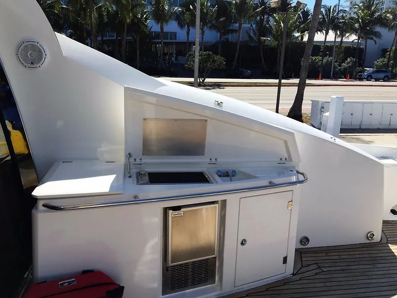 2006 Sunseeker Predator 4-room CATs