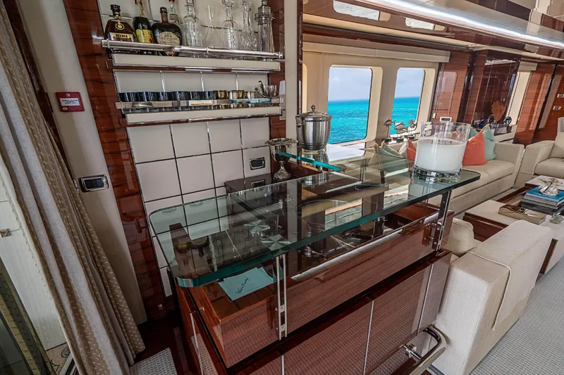 2011 Benetti 121