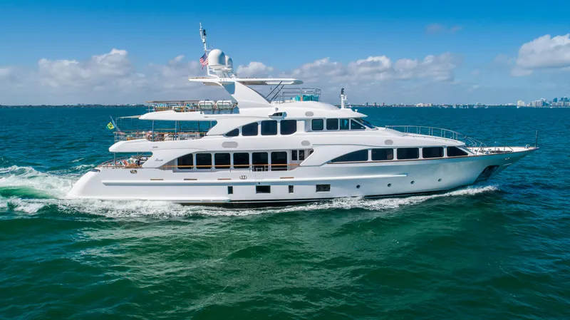 2011 Benetti 121