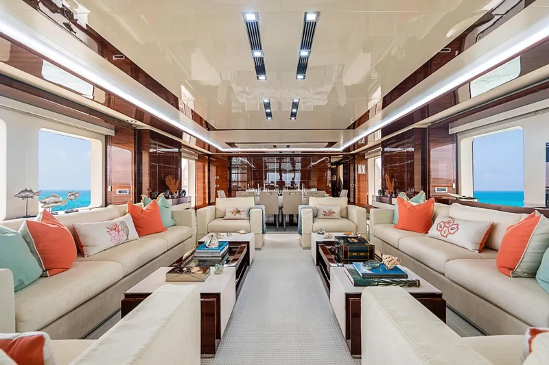 2011 Benetti 121