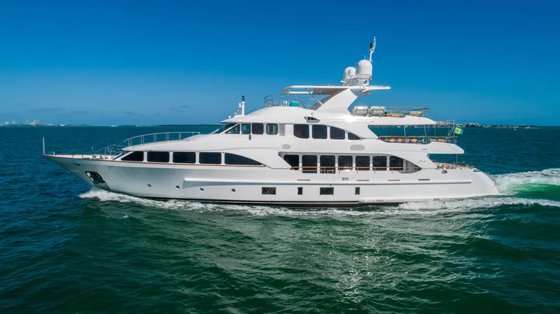 2011 Benetti 121