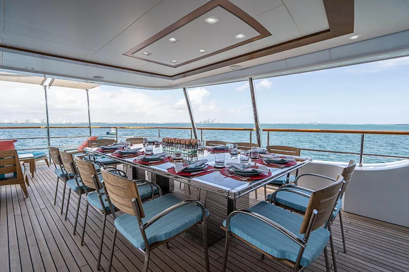 2011 Benetti 121