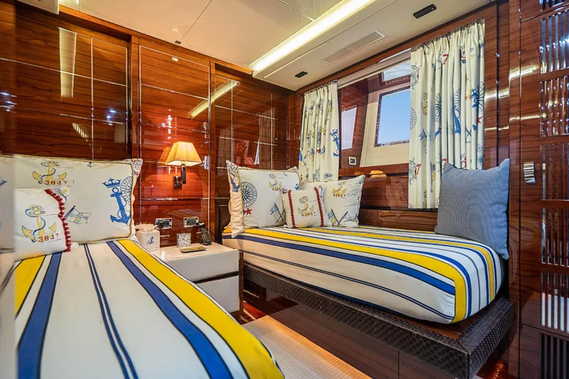 2011 Benetti 121