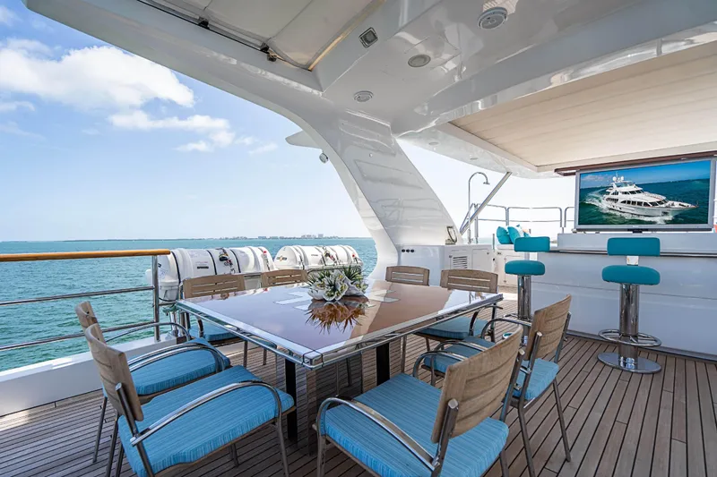 2011 Benetti 121