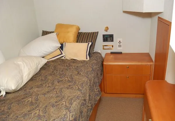 1984 Poole Motor Yacht
