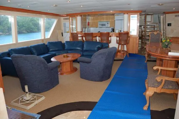 1984 Poole Motor Yacht
