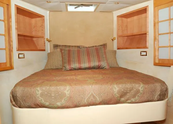 1984 Poole Motor Yacht
