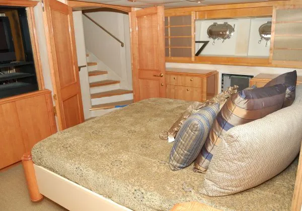 1984 Poole Motor Yacht