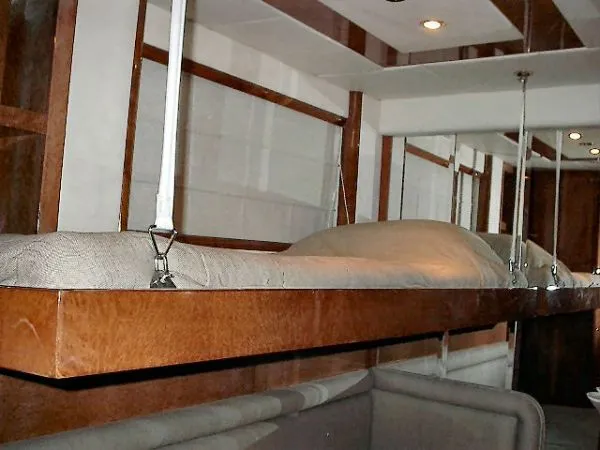 1999 Azimut 70 Sea Jet