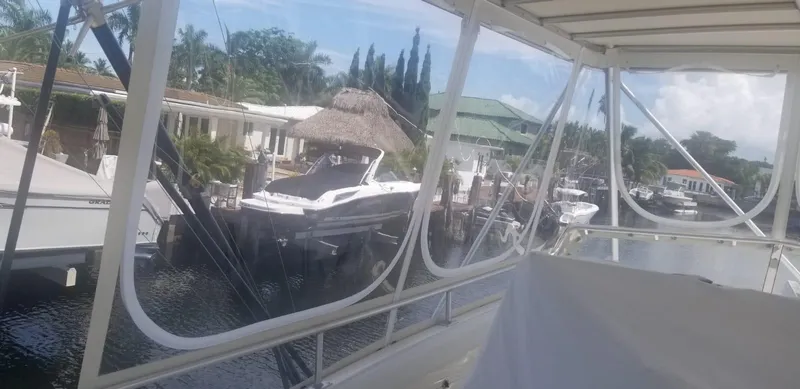 1989 Bertram Sport Fisherman