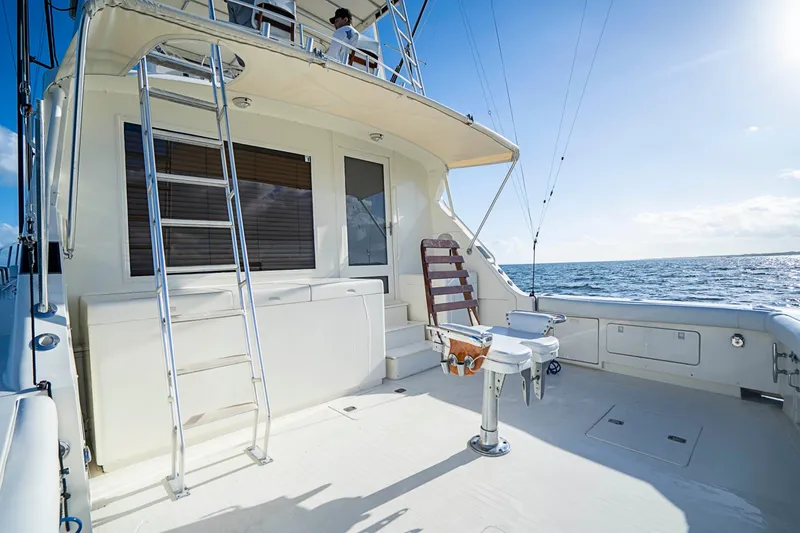 1989 Bertram Sport Fisherman
