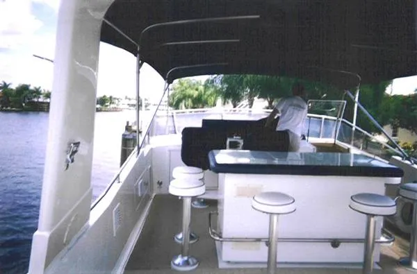 1989 Hatteras Cockpit Motor Yacht