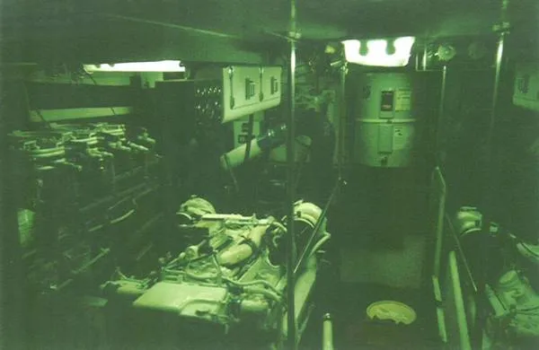 1989 Hatteras Cockpit Motor Yacht