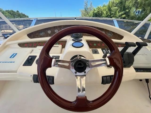 1997 Fairline Squadron 65